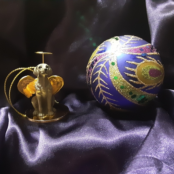 GREY WEIMARANER FIGURINE ORNAMENT - Picture 3 of 3